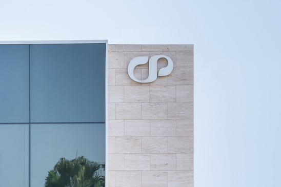 Slider image (2) Clínica Planas – Leading Plastic Surgery and Regenerative Medicine in Barcelona